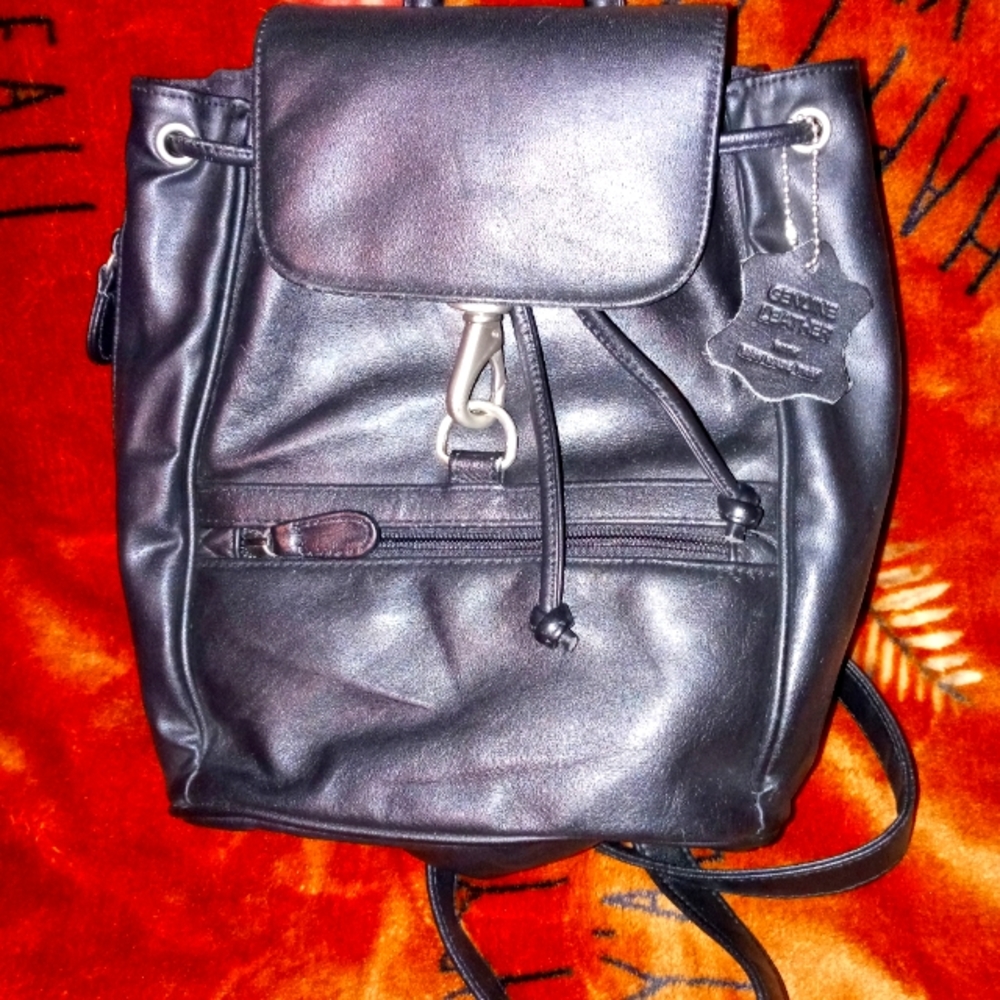 Vintage 90s Leather Mini Backpack